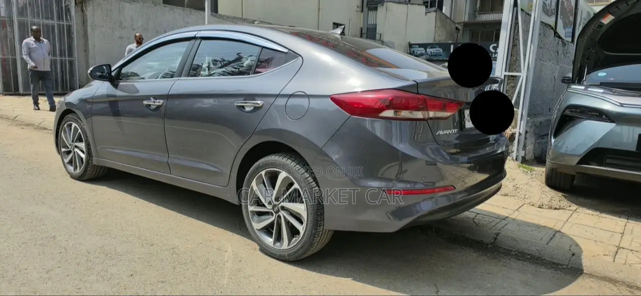 Hyundai Avante 2017 Gray