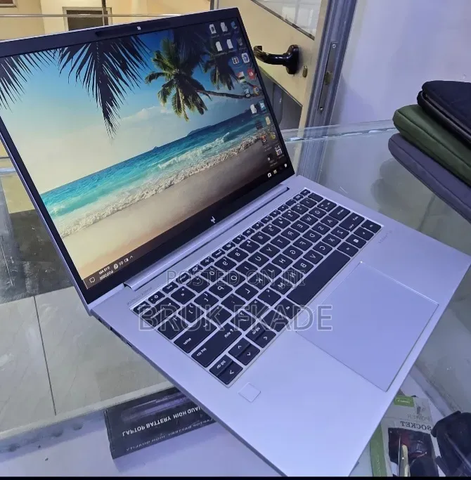 New Laptop HP EliteBook 845 G10 16GB AMD Ryzen 5 SSD 512GB