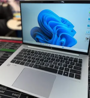 New Laptop HP EliteBook 840 G10 16GB Intel Core i7 SSD 512GB