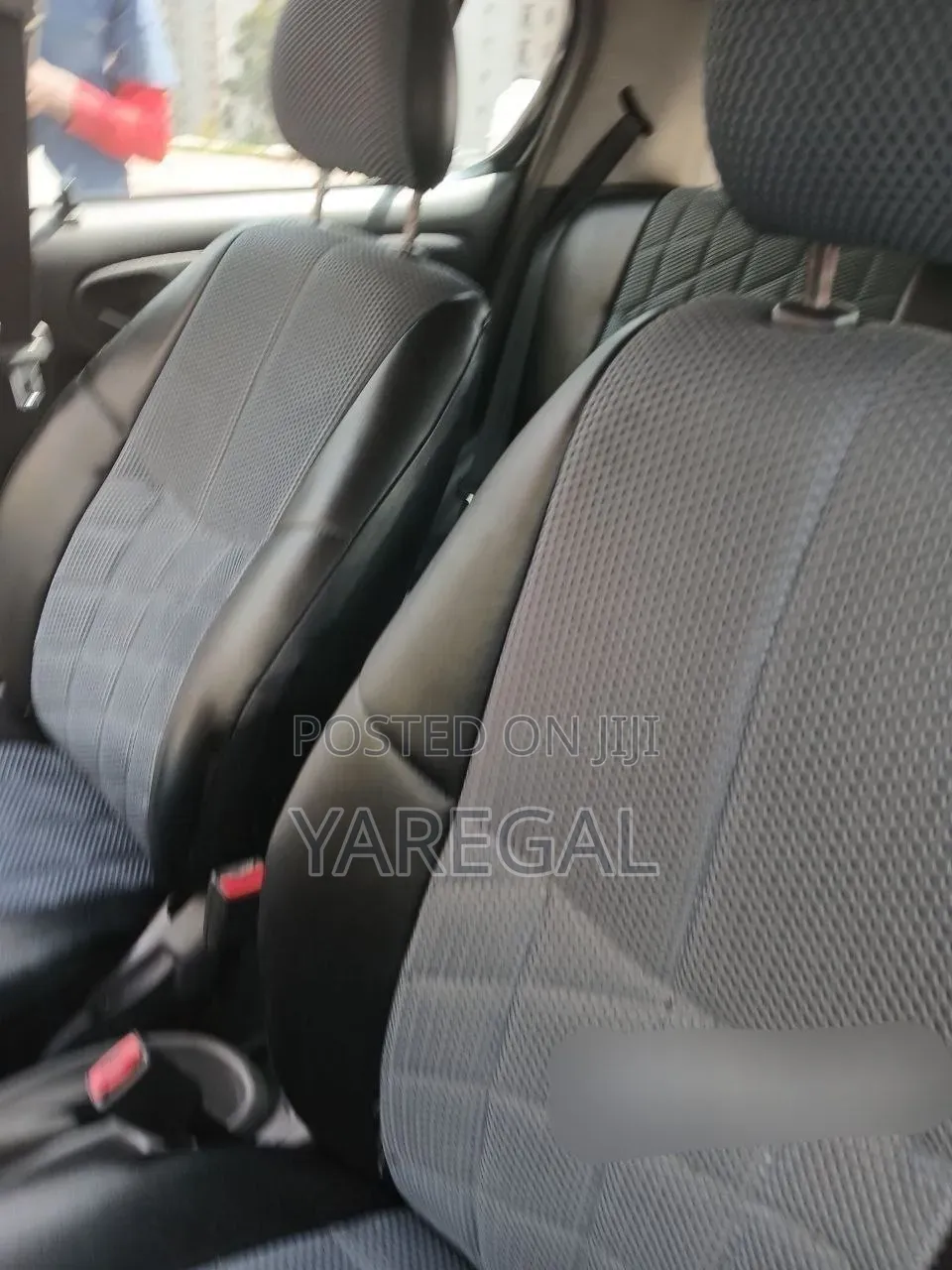 Toyota Vitz 2001 Silver