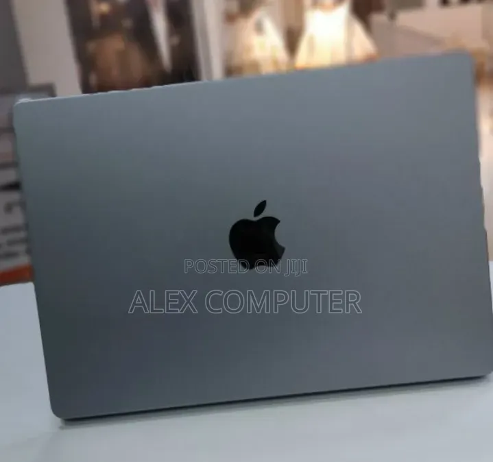 New Laptop Apple MacBook Pro 2021 M1 16GB Apple M1 Pro SSD 512GB