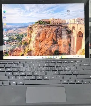 New Laptop Microsoft Surface 16GB Intel Core i7 SSD 512GB