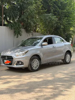 Suzuki Dzire 2022 Silver
