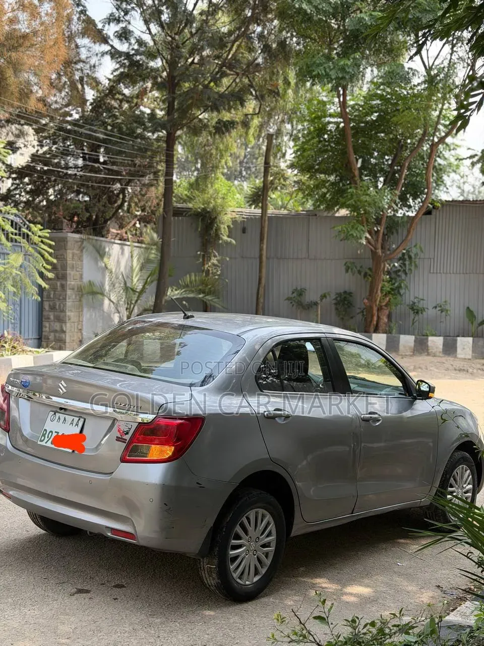 Suzuki Dzire 2022 Silver