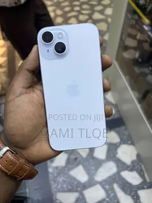 Apple iPhone 15 128 GB Green
