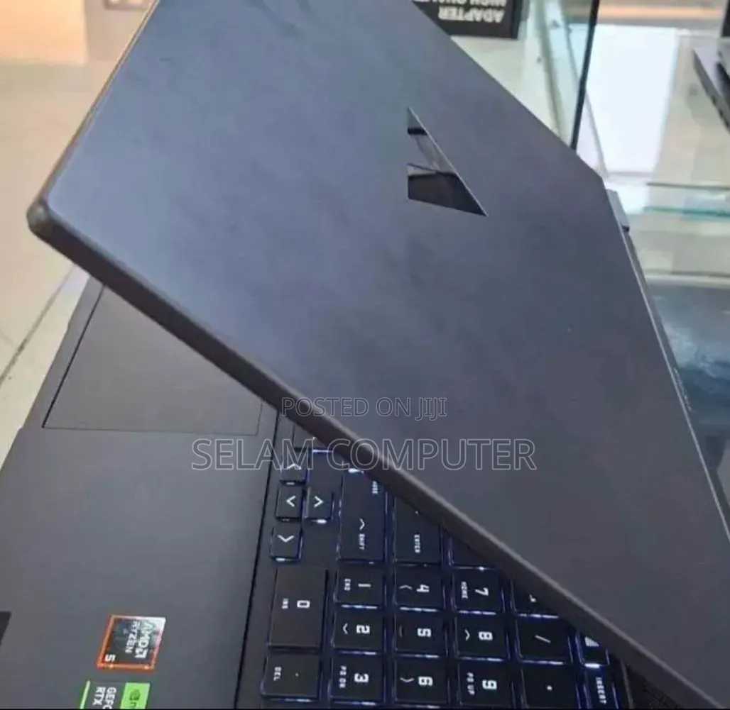 New Laptop HP Victus 15 16GB AMD Ryzen 5 SSD 512GB