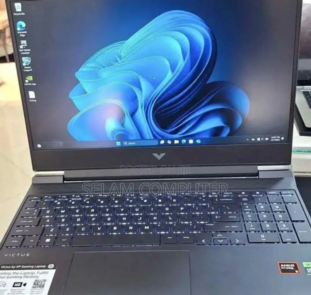 New Laptop HP Victus 15 16GB AMD Ryzen 5 SSD 512GB