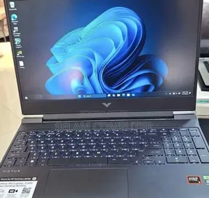 New Laptop HP Victus 15 16GB AMD Ryzen 5 SSD 512GB