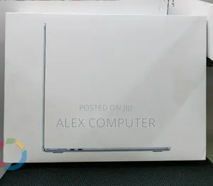 New Laptop Apple MacBook Air 2025 M4 16GB Apple M4 SSD 512GB