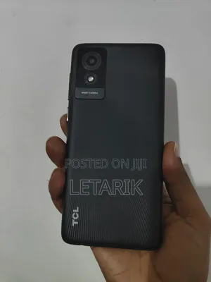 New TCL 501 32 GB Black