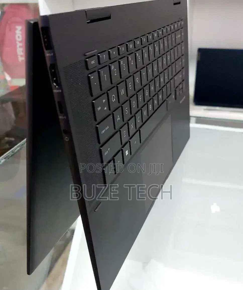 New Laptop HP Envy x360 24GB AMD Ryzen 7 SSD 512GB