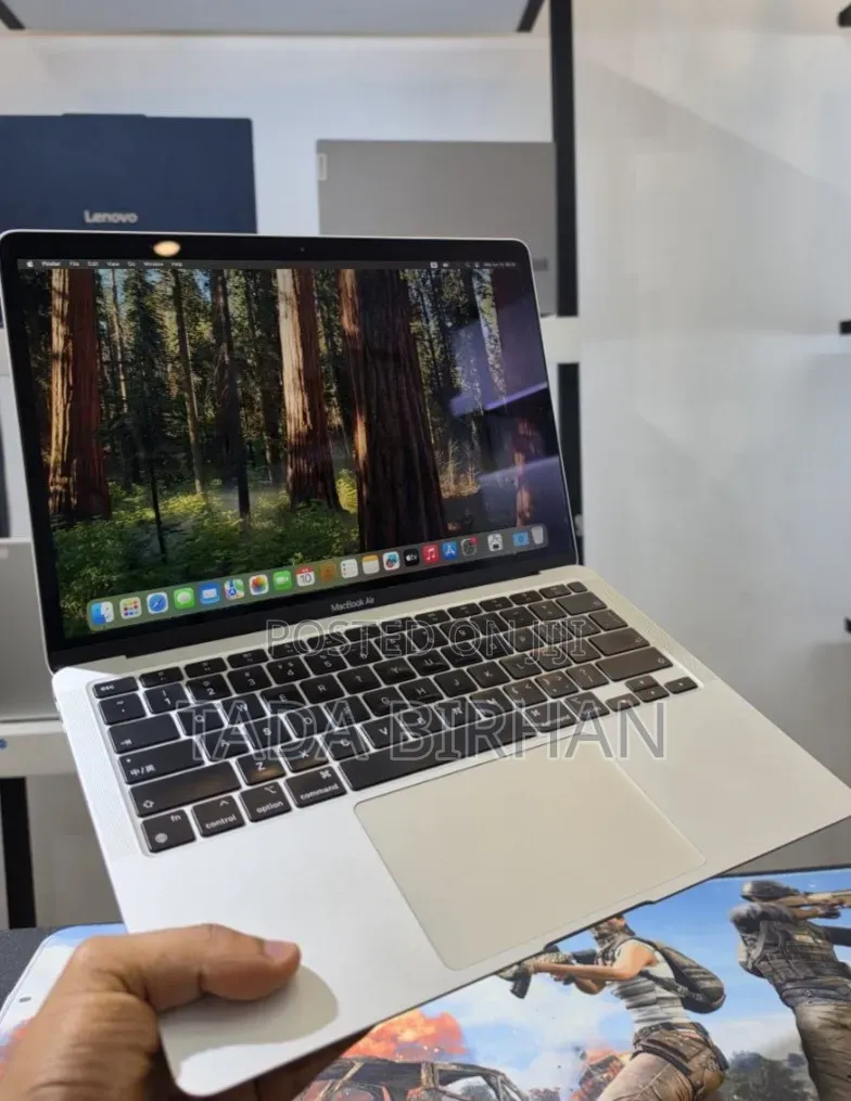 New Laptop Apple MacBook Air 2020 M1 8GB Apple M1 SSD 256GB