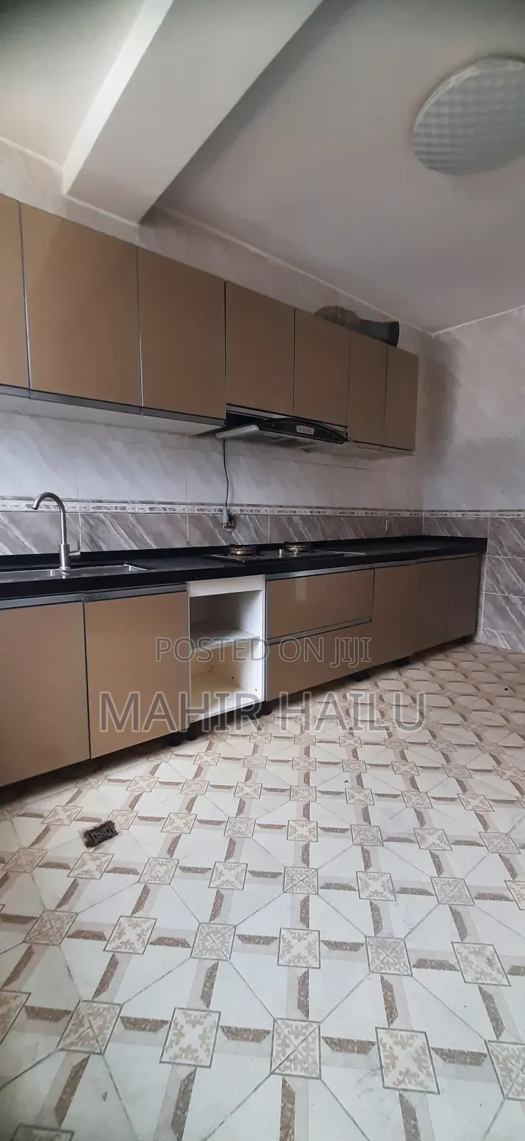 1bdrm Apartment in Real, Bole for rent