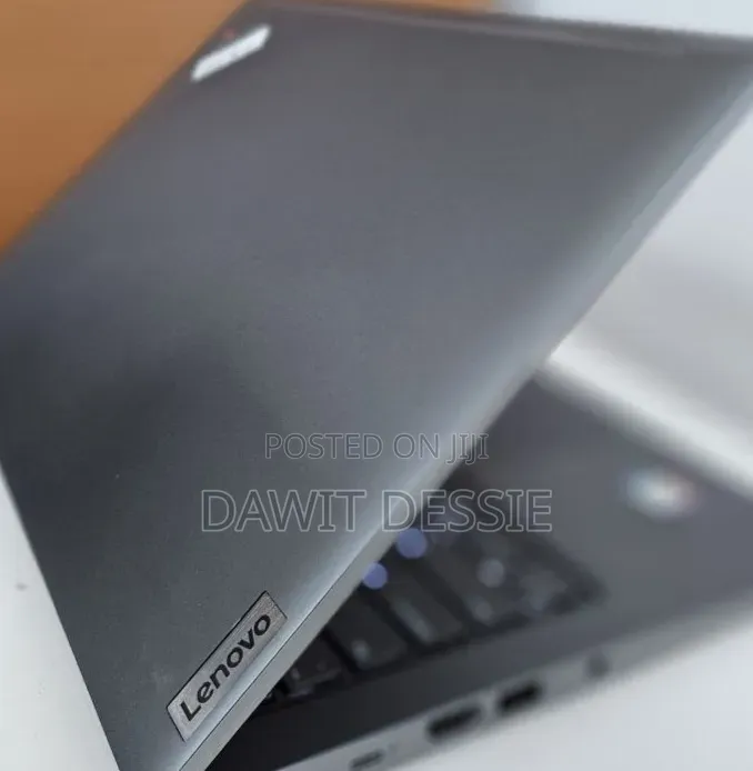 New Laptop Lenovo ThinkPad T14s Gen 1 16GB Intel Core i7 SSD 512GB