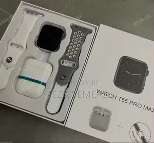 Hands-Free Calling Smart Watch – Perfect Device for Car Drivers