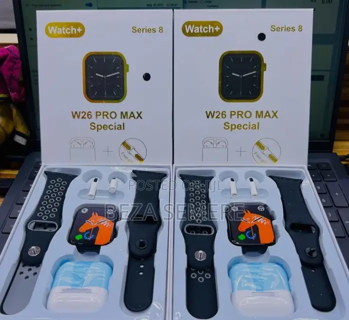 Hands-Free Calling Smart Watch – Perfect Device for Car Drivers