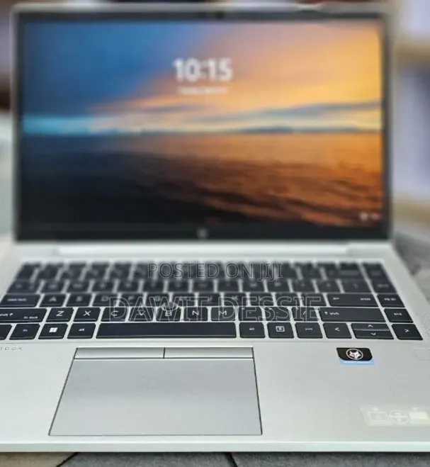 New Laptop HP EliteBook 840 G8 16GB Intel Core i5 SSD 512GB