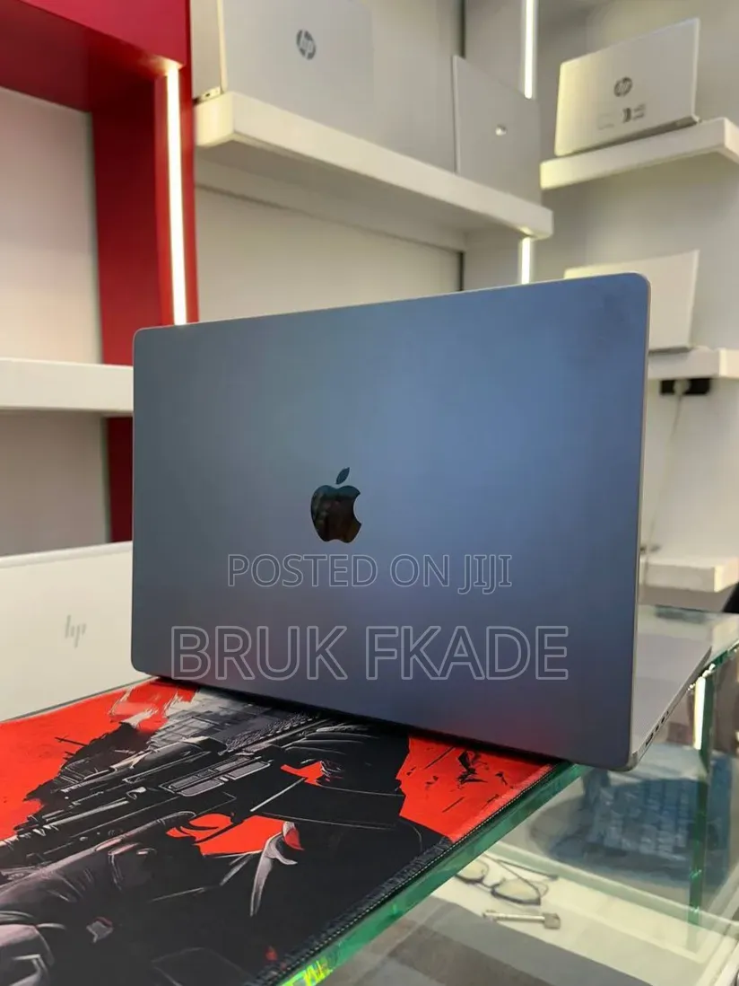 New Laptop Apple MacBook Pro 2021 M1 Max 64GB Apple M1 Max SSD 4T