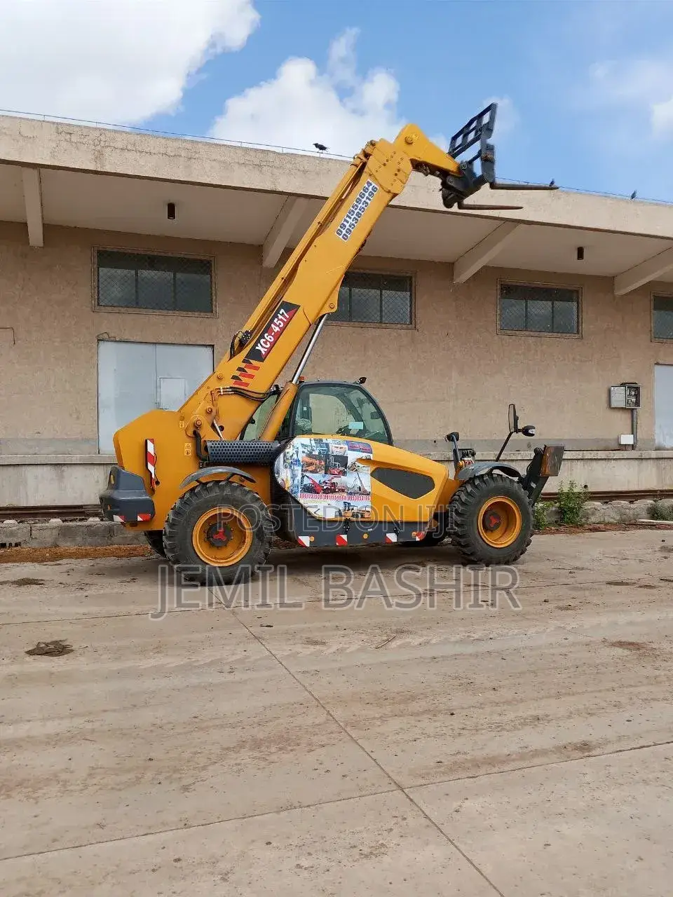Forklift . Manitou. Crane Rental
