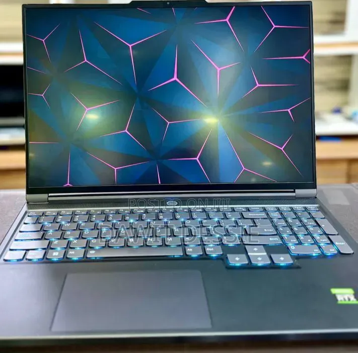 New Laptop Lenovo 16GB Intel Core i7 SSD 512GB