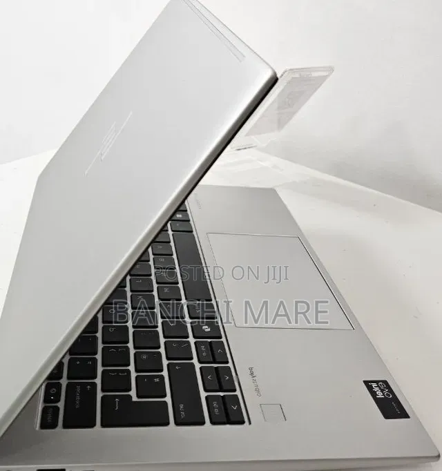 New Laptop HP EliteBook 840 16GB Intel Core Ultra 5 SSD 512GB