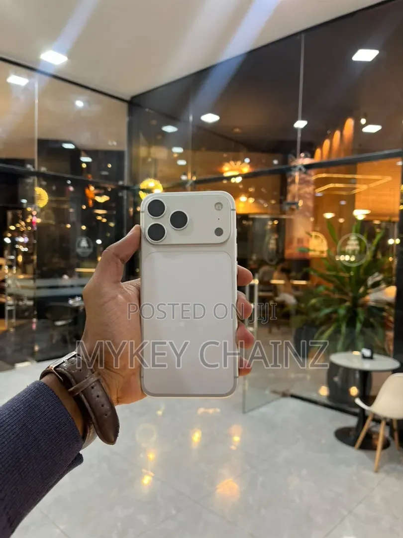 Apple iPhone 17 Pro Max 256 GB Silver