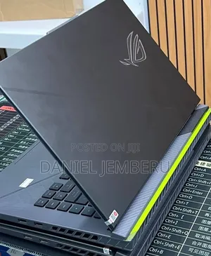 New Laptop Asus ROG Strix G15 16GB Intel Core i9 SSD 1T