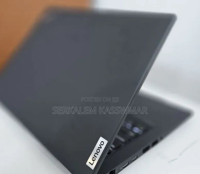 New Laptop Lenovo ThinkPad P14s 16GB Intel Core i7 SSD 512GB