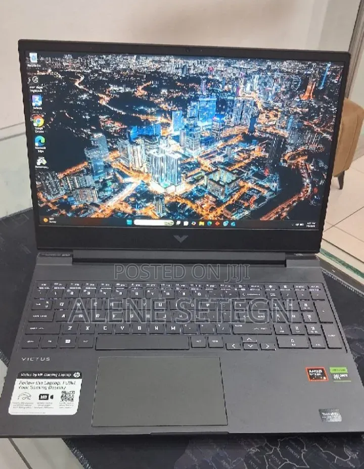 New Laptop HP Victus 15 16GB Intel Core i5 SSD 512GB
