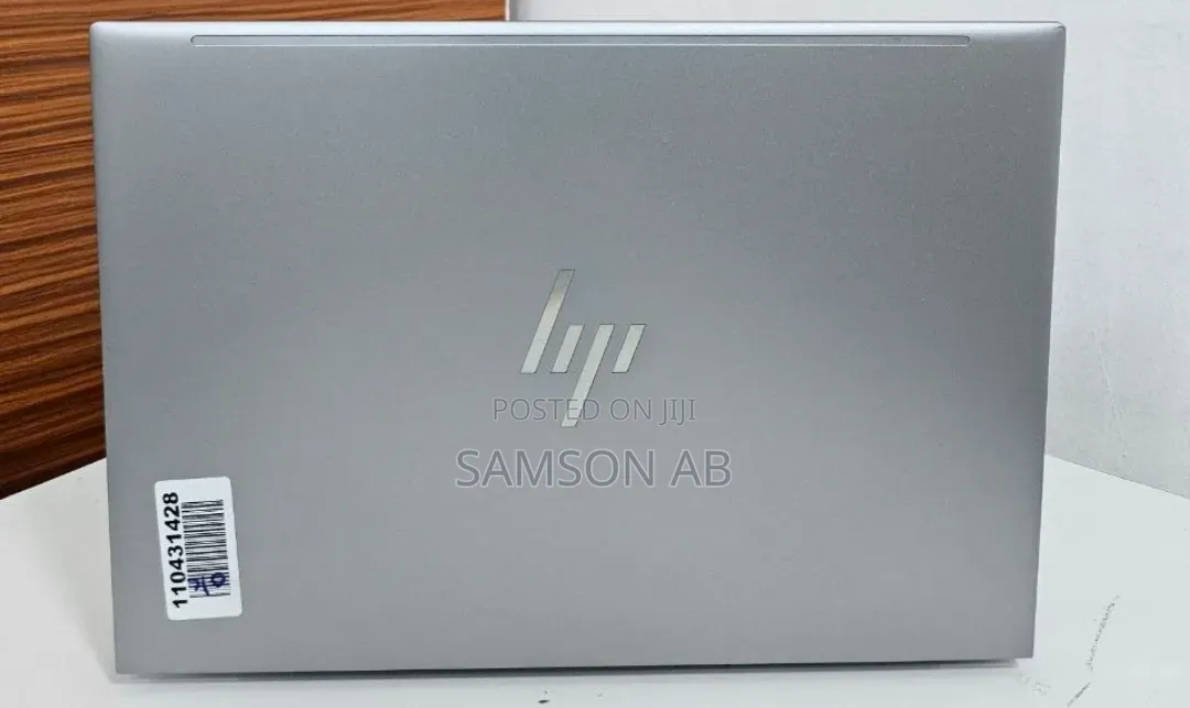 New Laptop HP ZBook Firefly 14 G10 16GB Intel Core i7 SSD 512GB