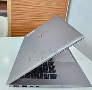 New Laptop HP ZBook Firefly 14 G10 16GB Intel Core i7 SSD 512GB