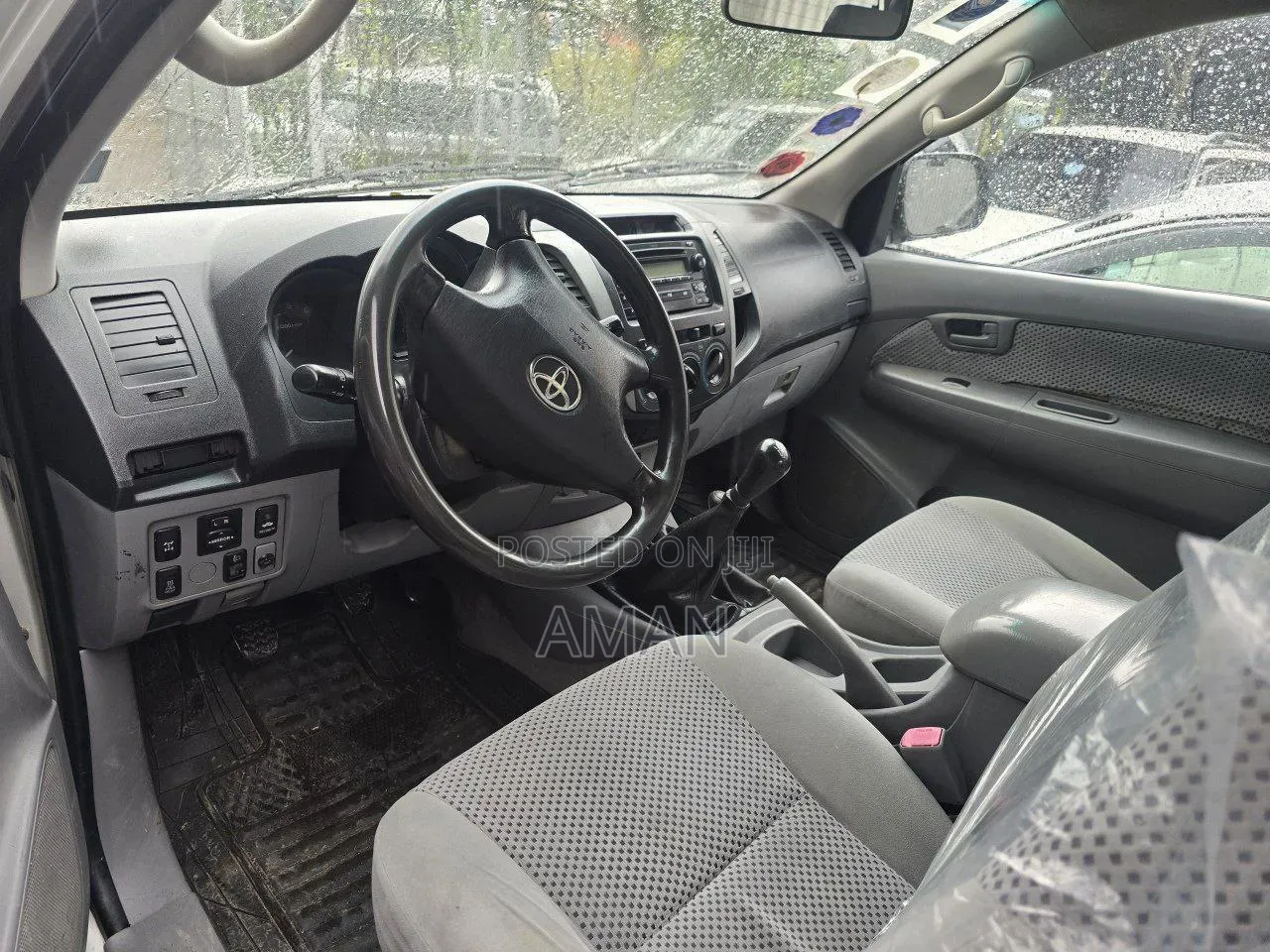 Toyota Hilux 2010 Silver