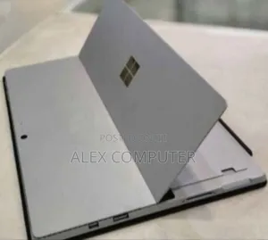 New Laptop Microsoft Surface Pro 3 8GB Intel Core i7 SSD 256GB