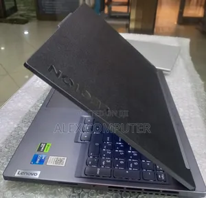 New Laptop Lenovo Legion 5 16GB Intel Core i7 SSD 1T