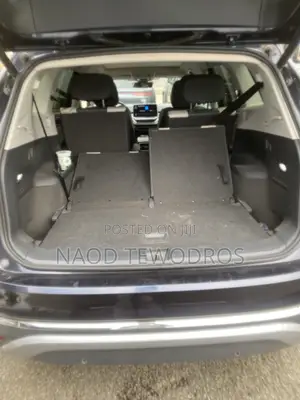 Volkswagen ID.6 2024 Blue