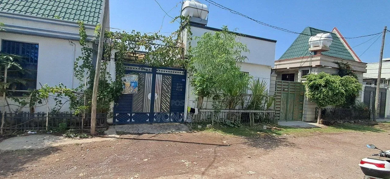Furnished 5bdrm House in Dukem, East Shewa for sale