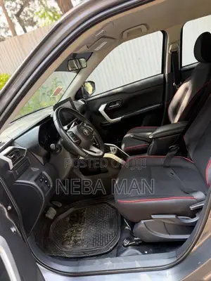 Toyota Raize 1.0 AWD 2022 Gray