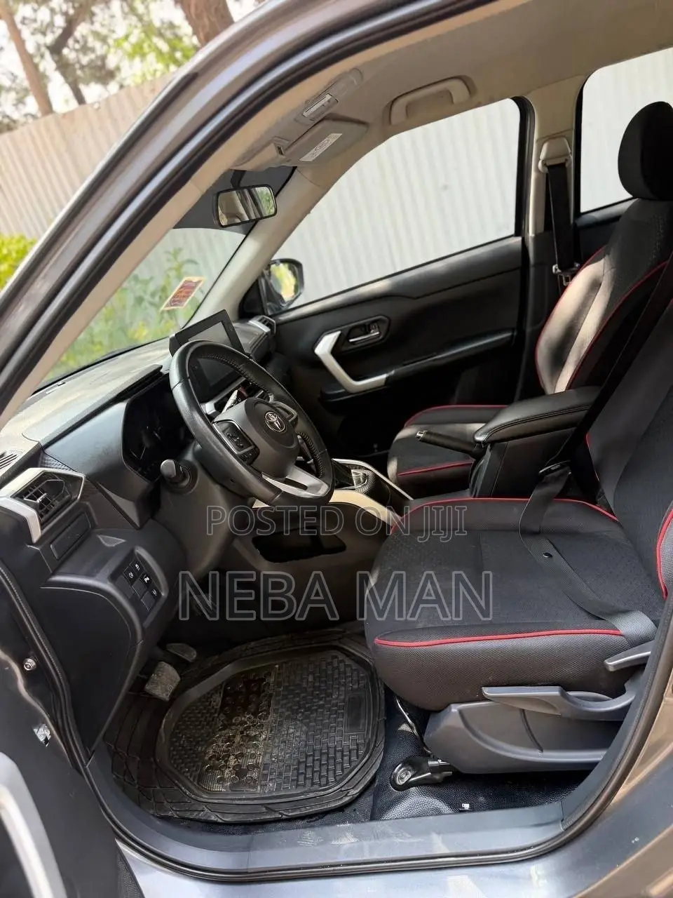 Toyota Raize 1.0 AWD 2022 Gray