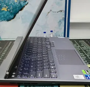 New Lenovo Legion Y7000P IRX9 Gaming Laptop 24GB Intel Core i7 SSD 1T