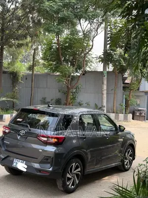 Toyota Raize 1.0 AWD 2022 Gray