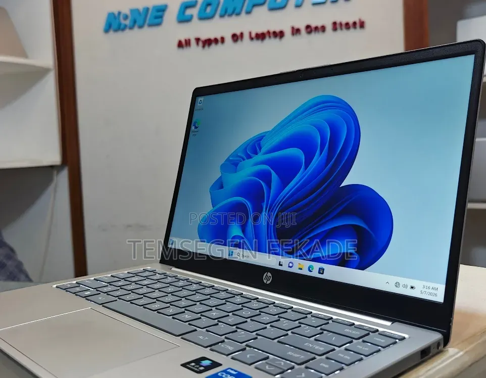 New Laptop HP Stream Notebook 16GB Intel Core i5 SSD 1T