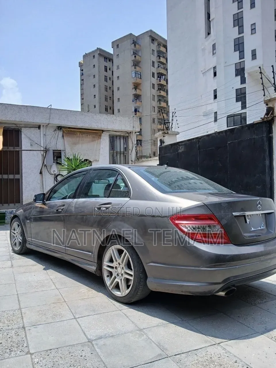 Mercedes-Benz C180 2010 Black