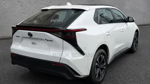 New Toyota bZ4X 2025