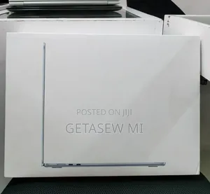 New Laptop Apple MacBook Air 2025 M4 16GB Apple M4 SSD 256GB