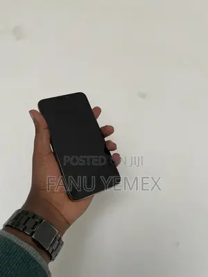 Apple iPhone 11 Pro Max 64 GB Gold