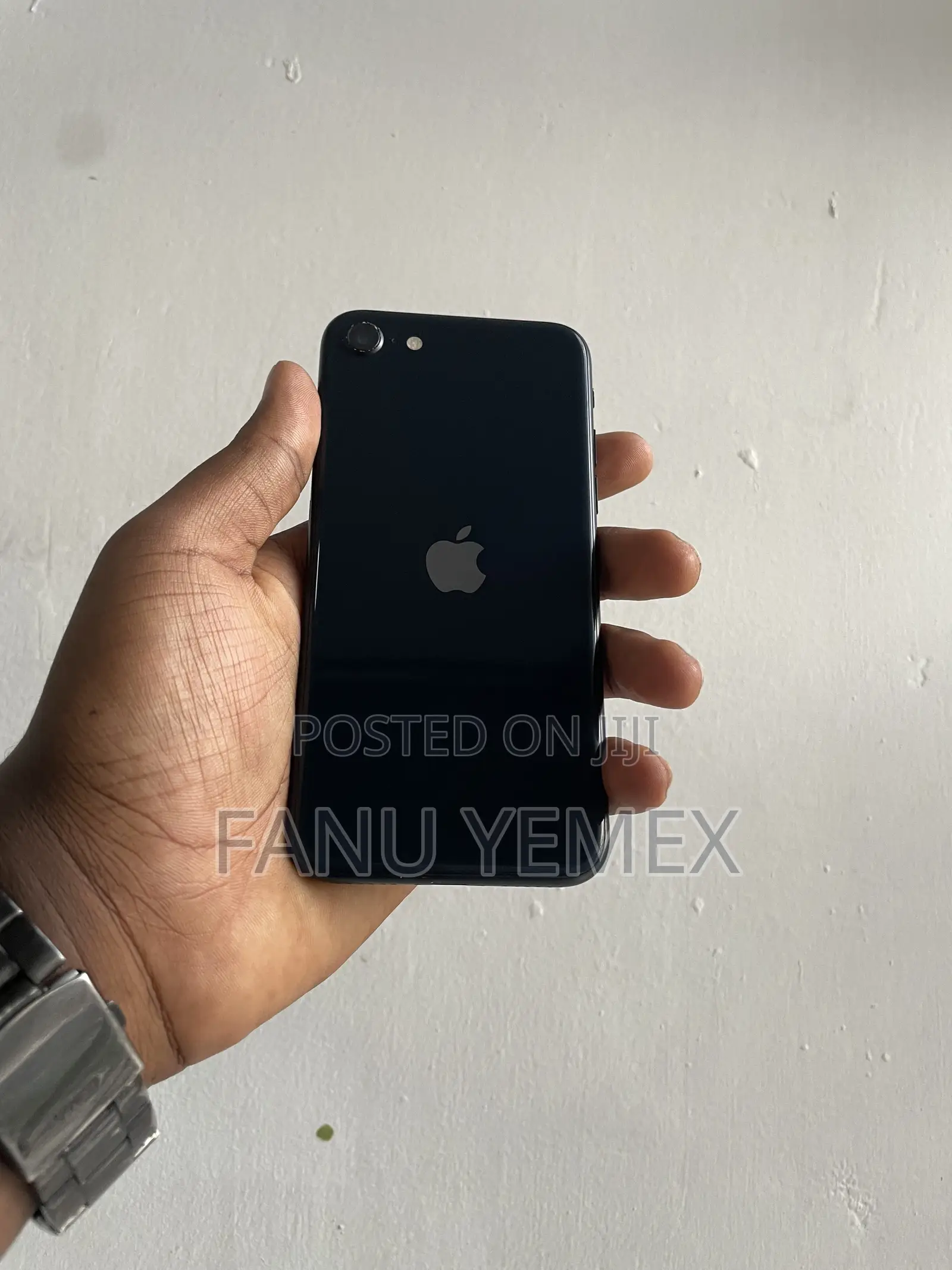 Apple iPhone SE (2022) 64 GB Blue