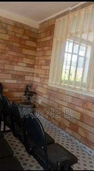 15bdrm House in Adama for sale