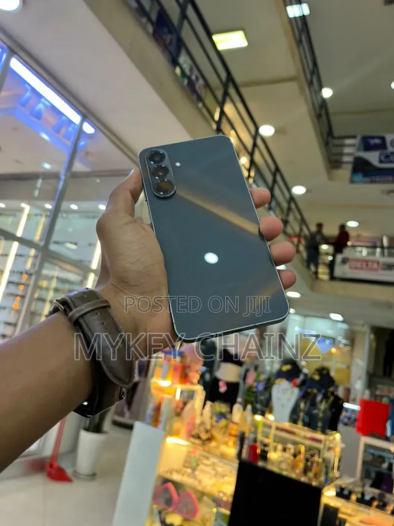 Samsung Galaxy A56 256 GB Black