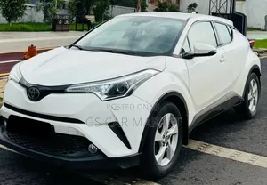 Toyota C-HR LE FWD 2020 White