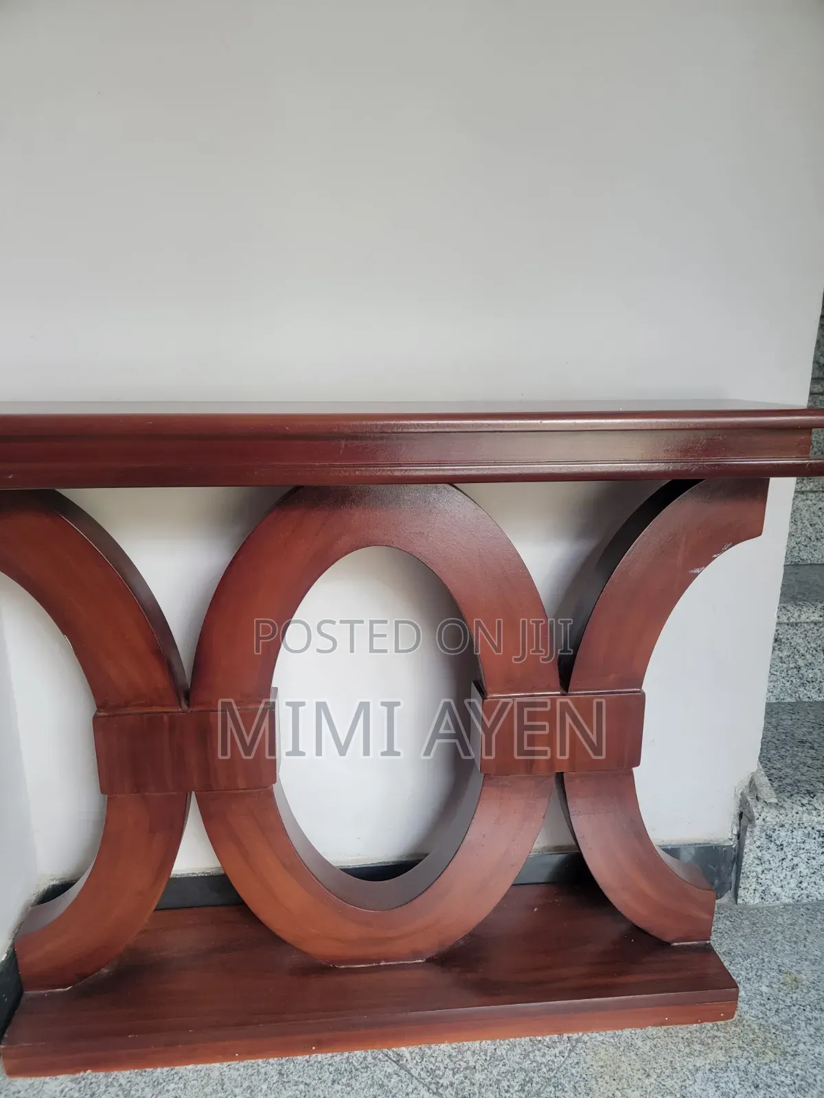 Entrance Table and Mirror